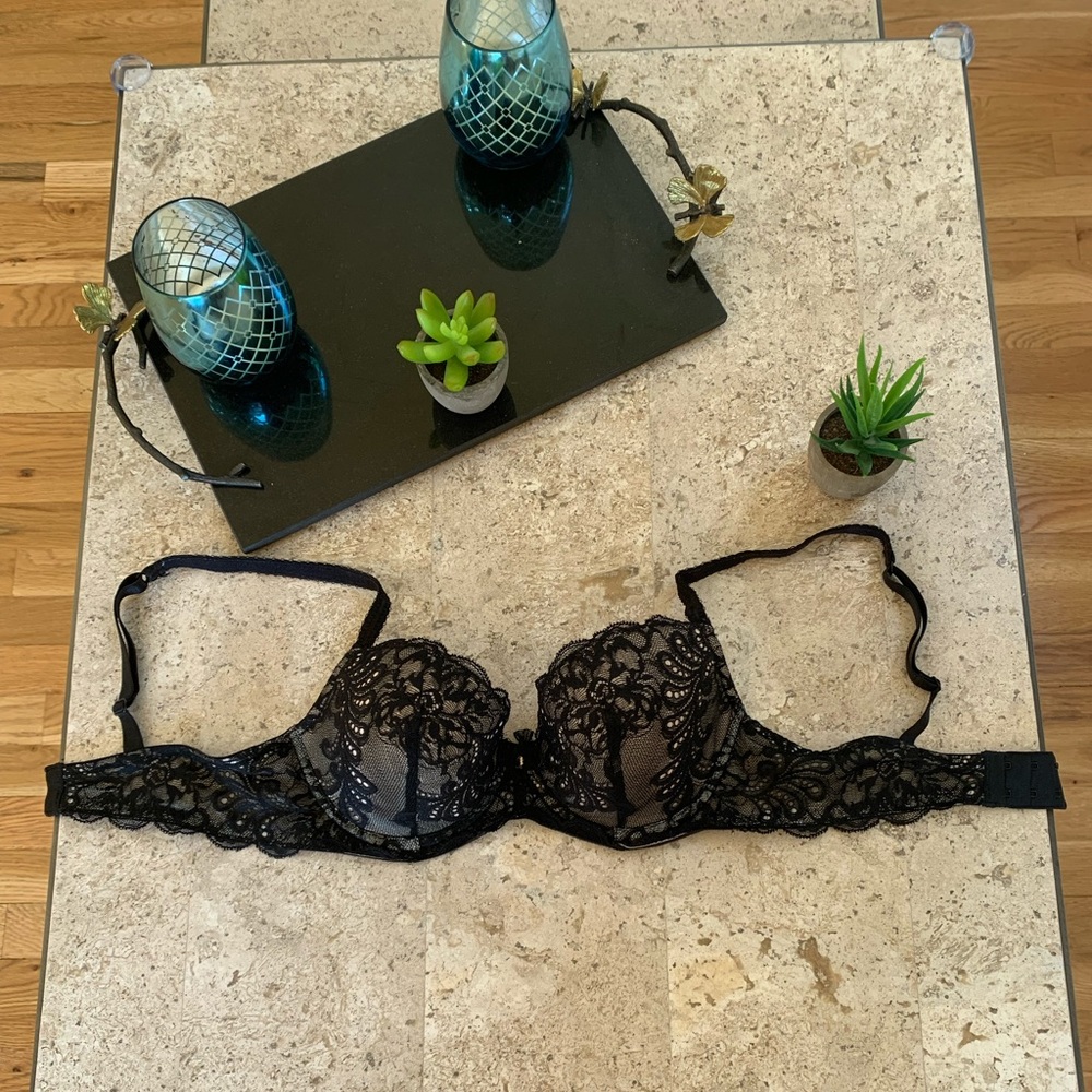 Le Mystere Black Lacy Bra